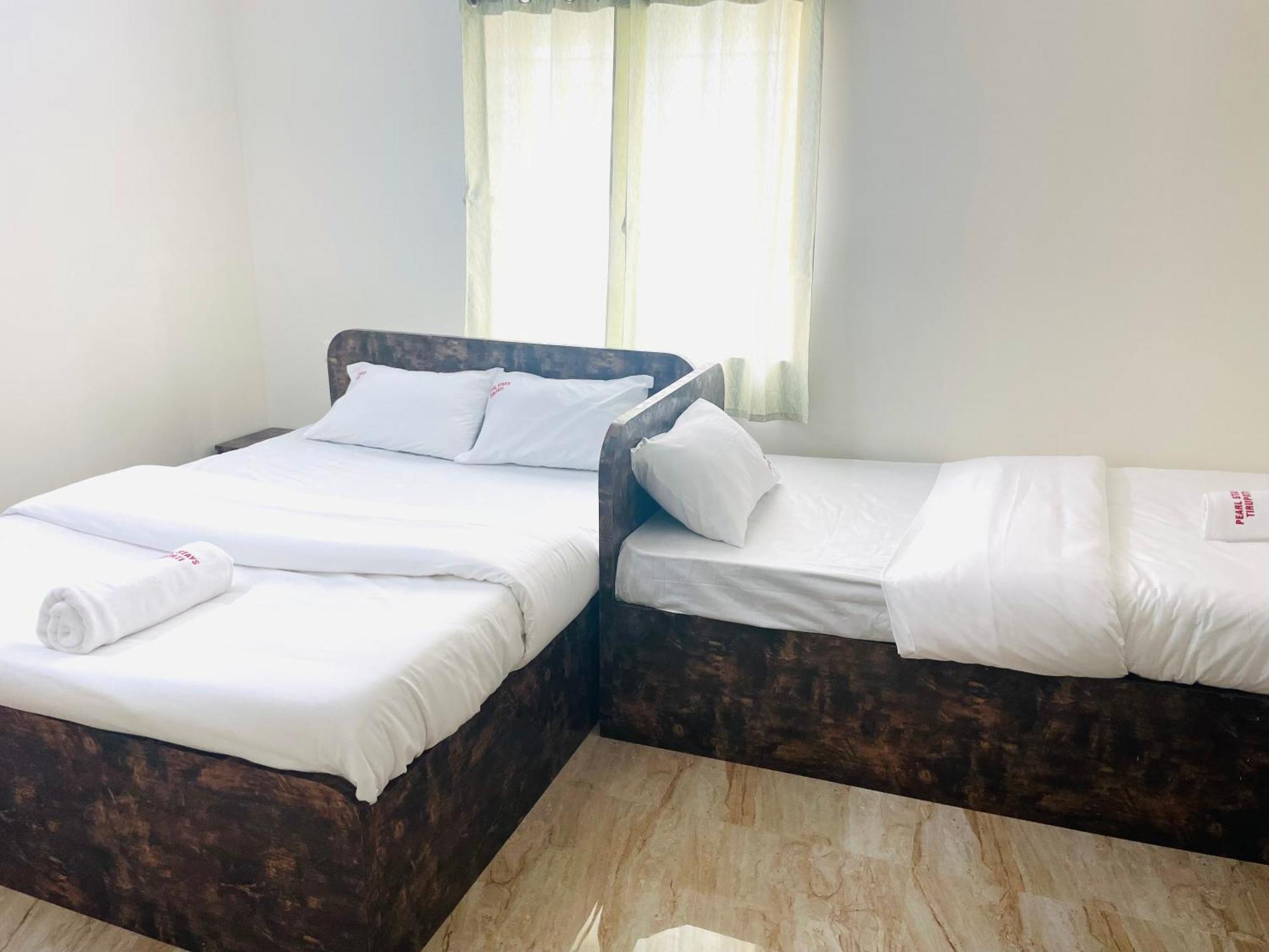 Pearl Stays, Tirupati - Very Convenient For The People Coming From Bangalore And Chennai - You Can Skip City Traffic While Reaching Any Temple In Tirupati - Covered Parking - 24Hrs Front Desk And Hot Water - Free Wifi - Flexible Checkin-In Check-Out Exterior foto